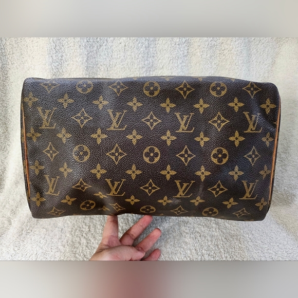Louis Vuitton Monogram Speedy 30 - Picture 7 of 12
